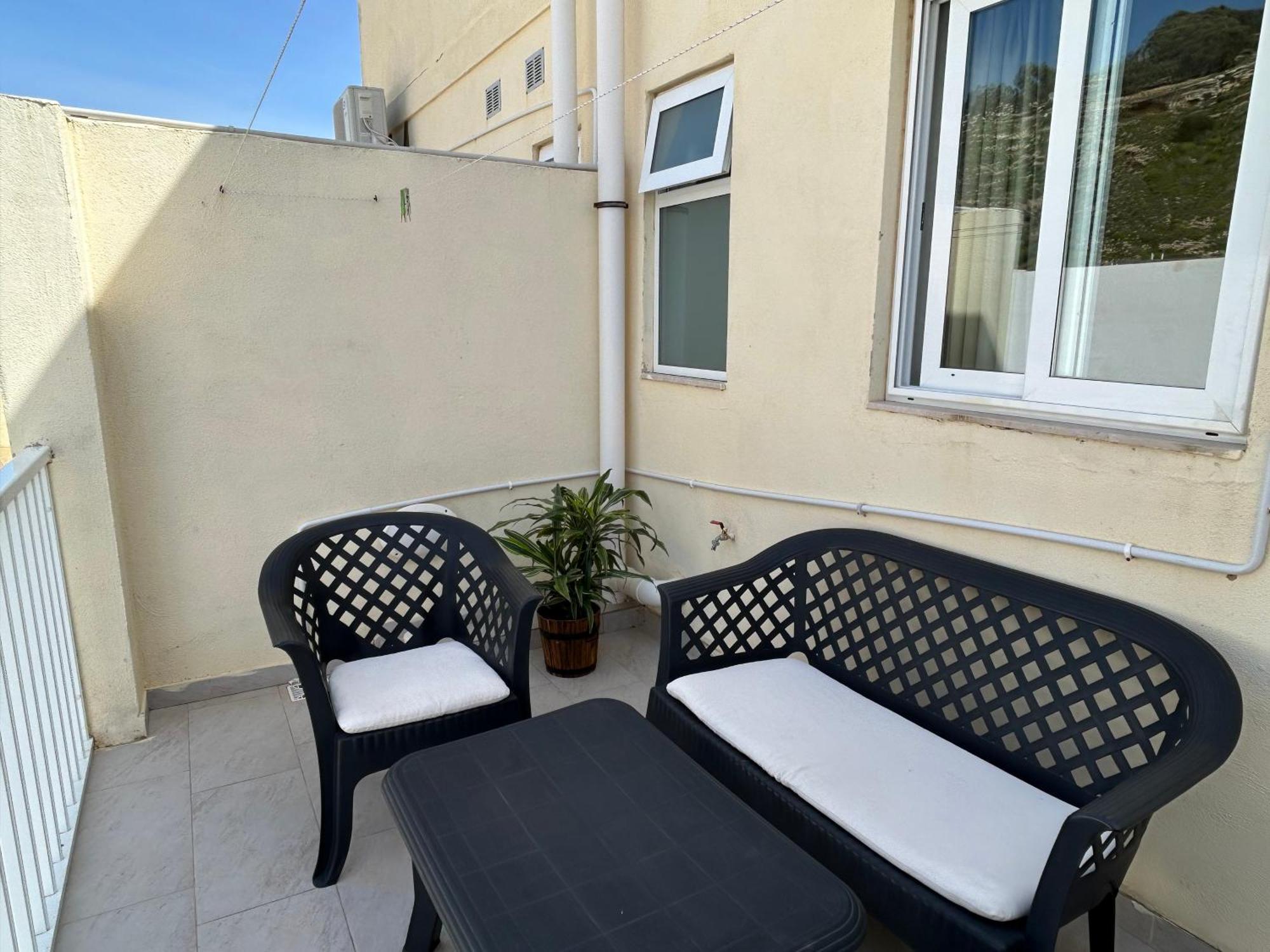Arzella Apartments Xlendi Stylish Stay Near Beach Local Eats كْسْليندي المظهر الخارجي الصورة