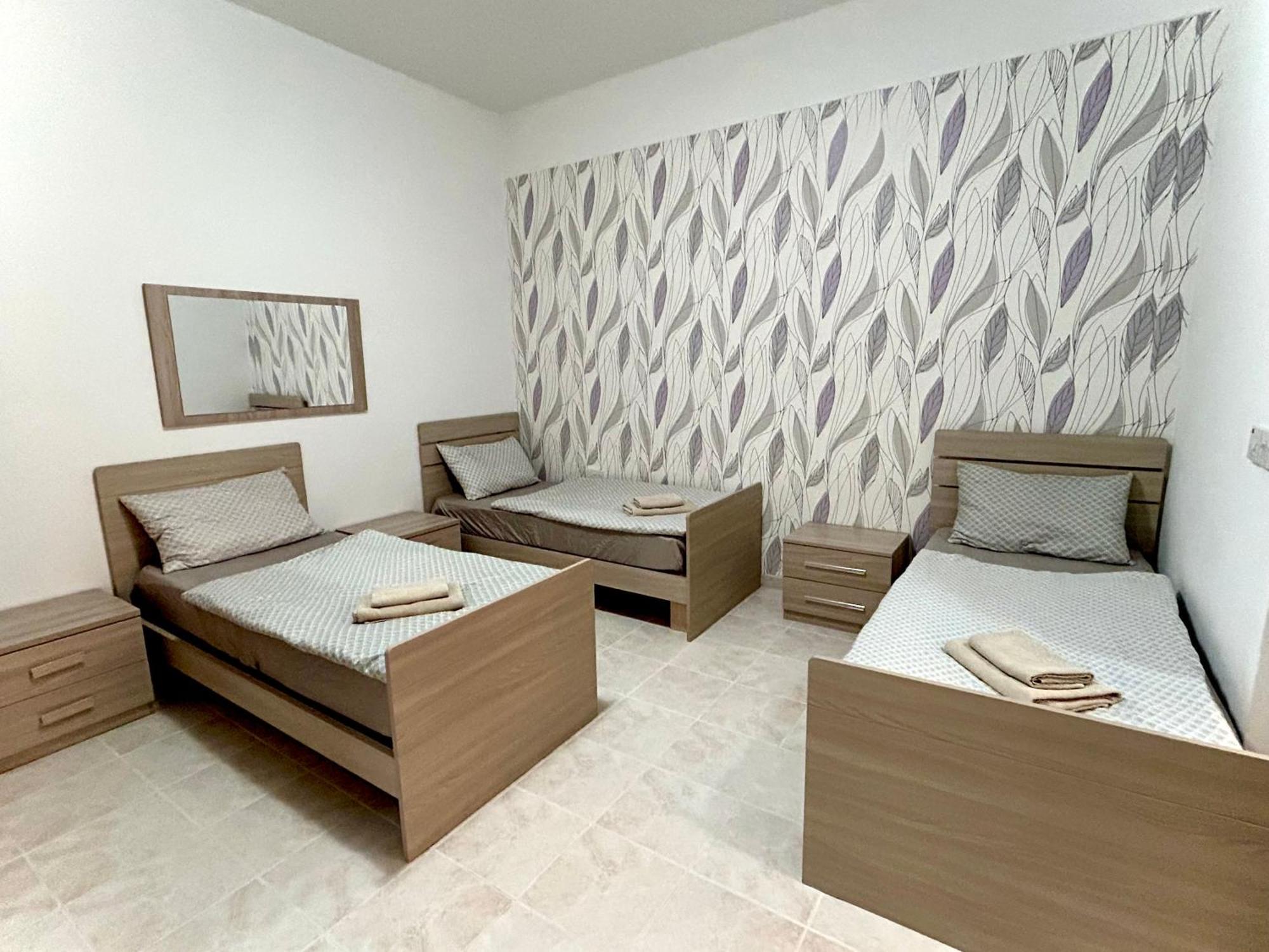Arzella Apartments Xlendi Stylish Stay Near Beach Local Eats كْسْليندي المظهر الخارجي الصورة