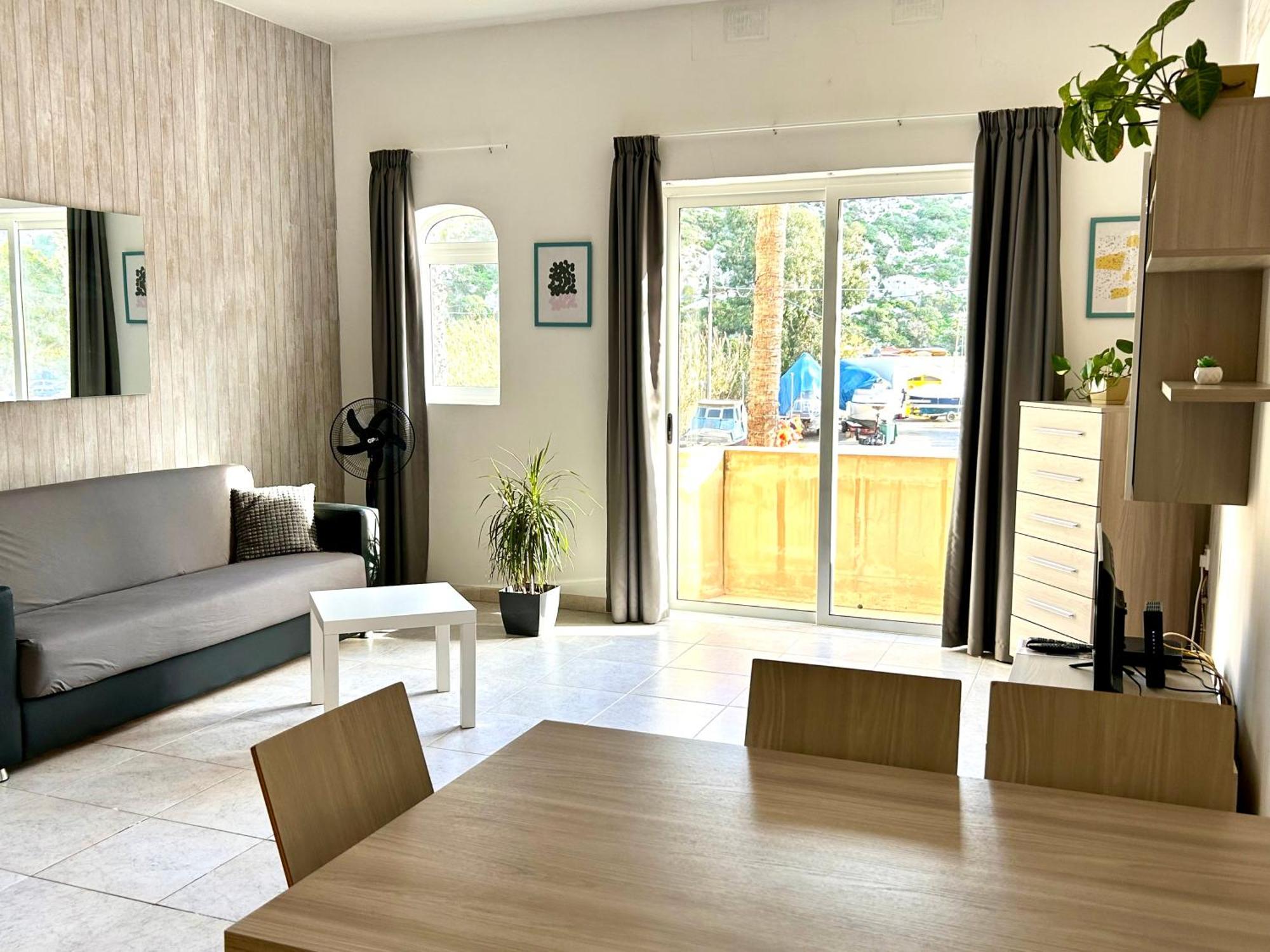 Arzella Apartments Xlendi Stylish Stay Near Beach Local Eats كْسْليندي المظهر الخارجي الصورة