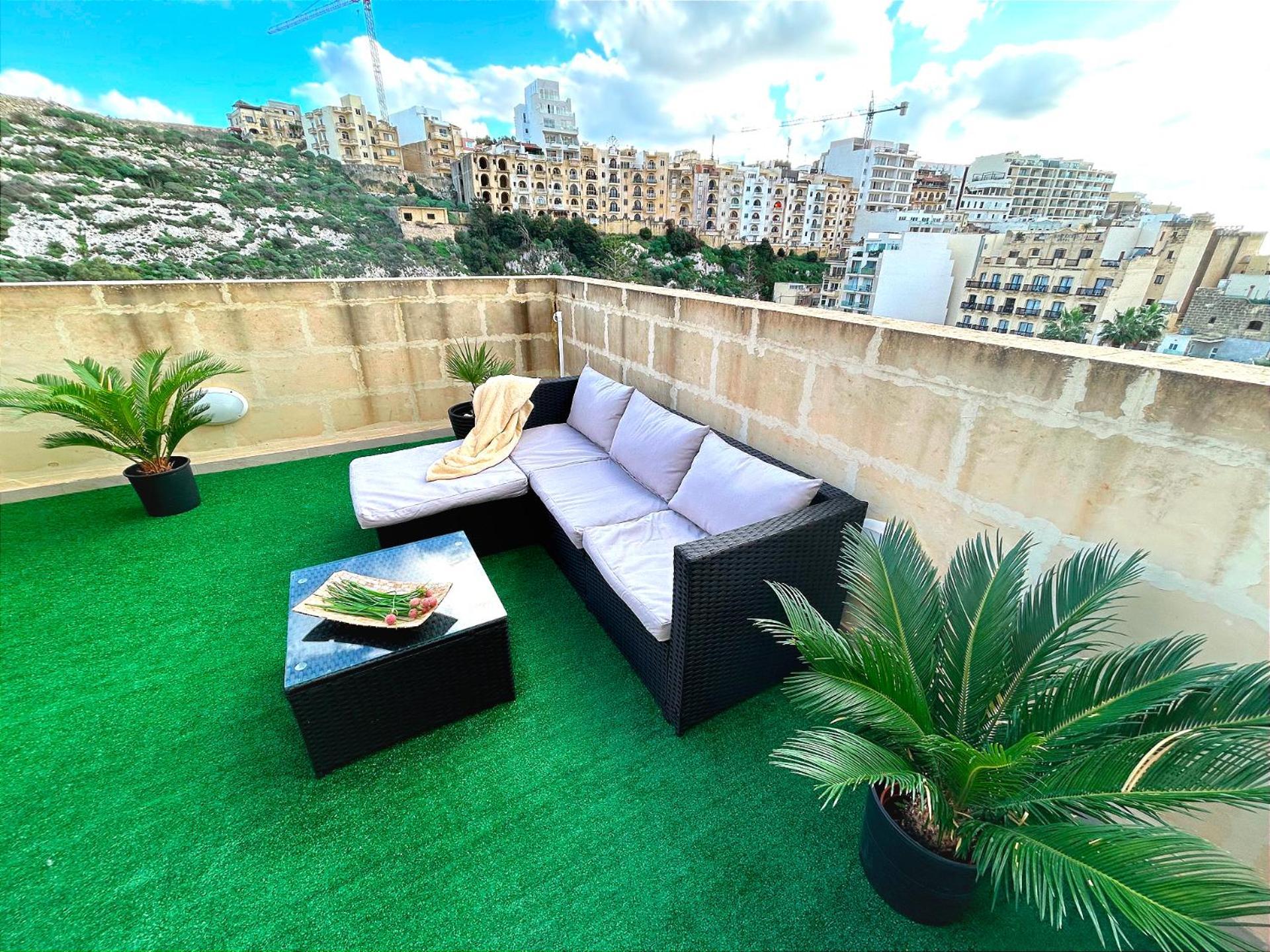 Arzella Apartments Xlendi Stylish Stay Near Beach Local Eats كْسْليندي المظهر الخارجي الصورة